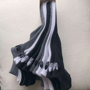 Adidas socks ( no show) women